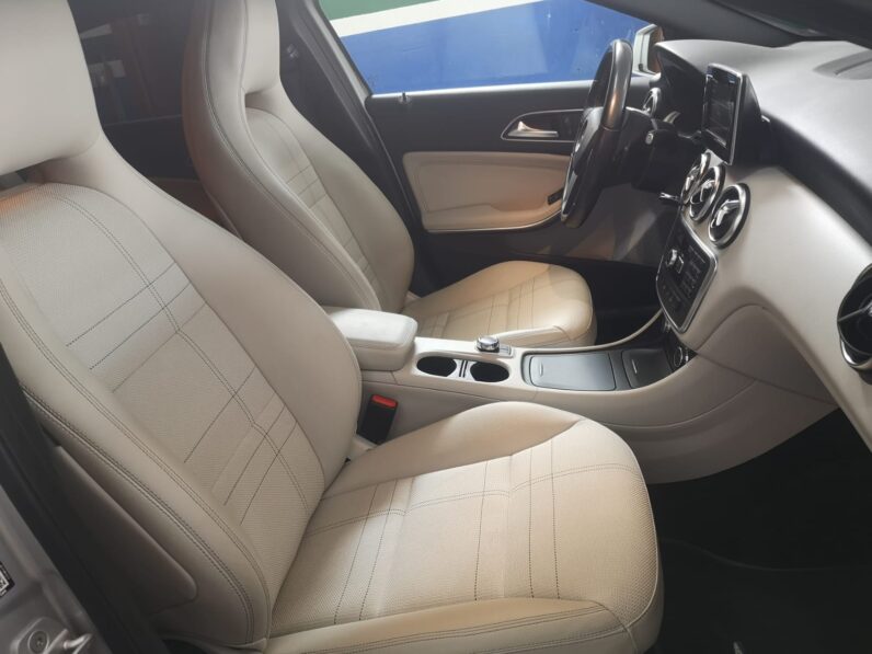 MERCEDES-BENZ – Clase A A 200 CDI BlueEFFICIENCY AMG Sport