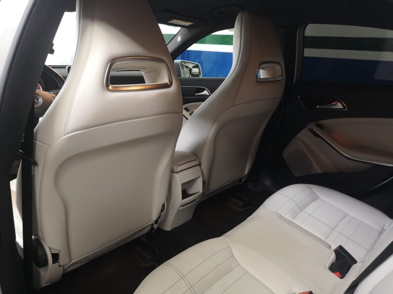 MERCEDES-BENZ – Clase A A 200 CDI BlueEFFICIENCY AMG Sport