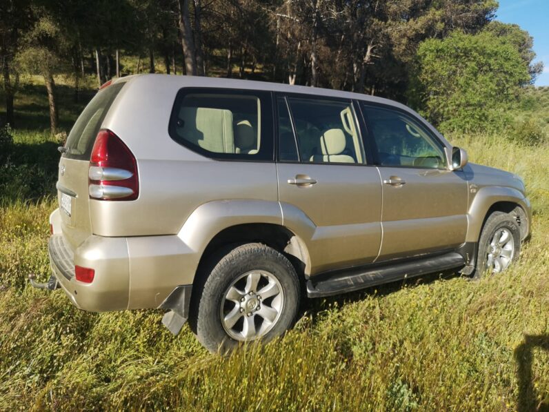 TOYOTA – Land Cruiser 3.0 D4D VX